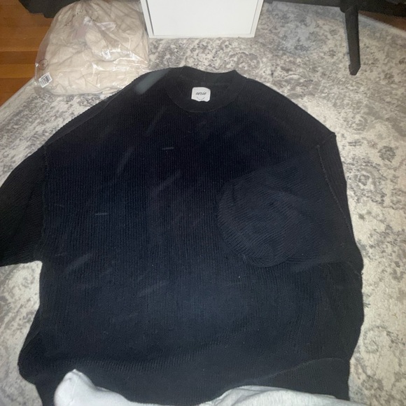 Aerie Beyond Sweater Black - Picture 10 of 10